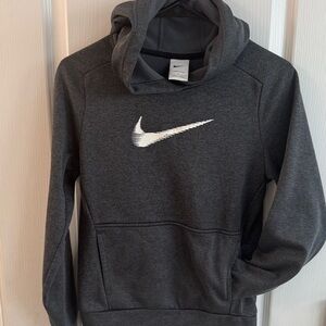 Nike Big Boys’ Therma-FIT Hoodie & Joggers